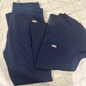Figs Navy Set